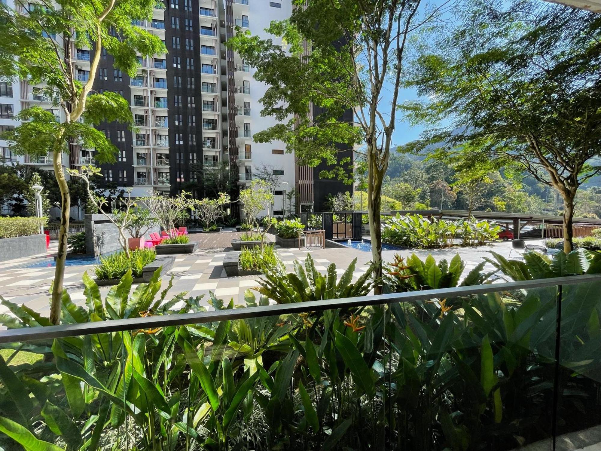 Midhill Apartment Genting 1507 By Aurorahomes Гентинг Хайлендс Екстериор снимка