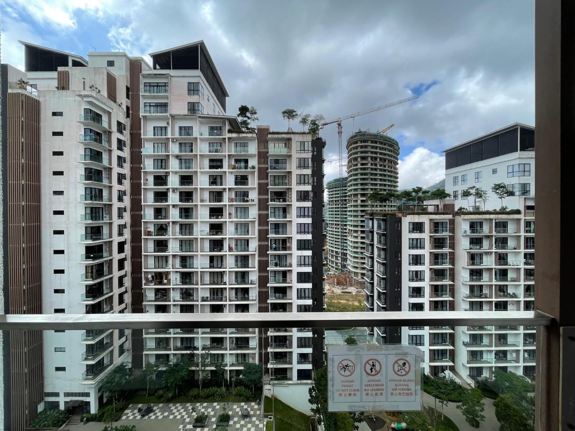 Midhill Apartment Genting 1507 By Aurorahomes Гентинг Хайлендс Екстериор снимка